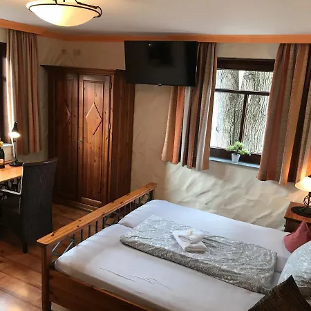 Lindenhof Guest house 3*