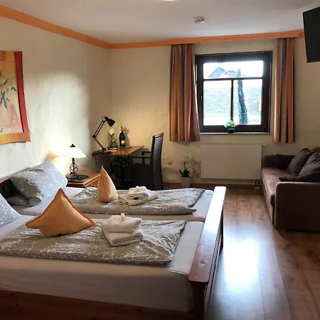 Lindenhof ゲストハウス 3*